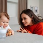 Pentingnya Stimulasi Berbicara Pada Bayi Untuk Mencegah Speech Delay